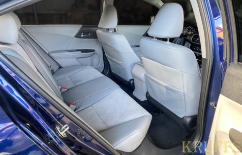 салон автомобіля зі шкіри київ