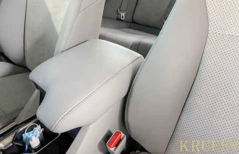 ціна обшивки салону автомобіля екошкірою київ