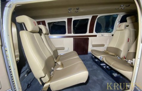 Перетяжка салону літака Cessna